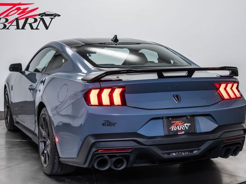 Used 2024 Ford Mustang Dark Horse image 11