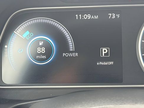 Used 2023 Nissan Leaf S FWD image 15