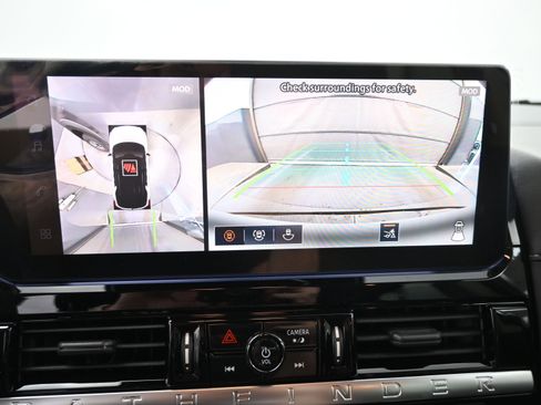 New 2026 Nissan Pathfinder SL FWD image 16