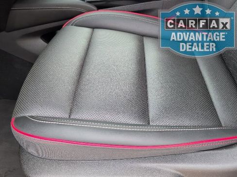 Used 2023 Buick Envision Essence w/ Sport Touring Package image 13