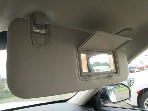 Used 2020 Ford Explorer Limited RWD image 39