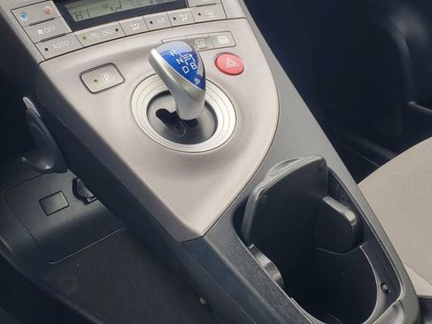 Used 2013 Toyota Prius Two FWD image 17