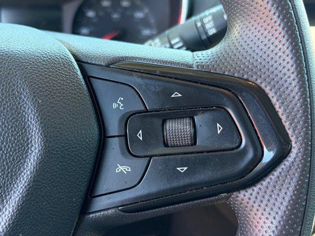 Used 2022 Chevrolet TrailBlazer LT w/ Confidence II Package FWD image 12