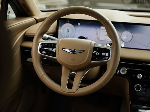 Certified 2026 Genesis G80 2.5T AWD/4WD image 25