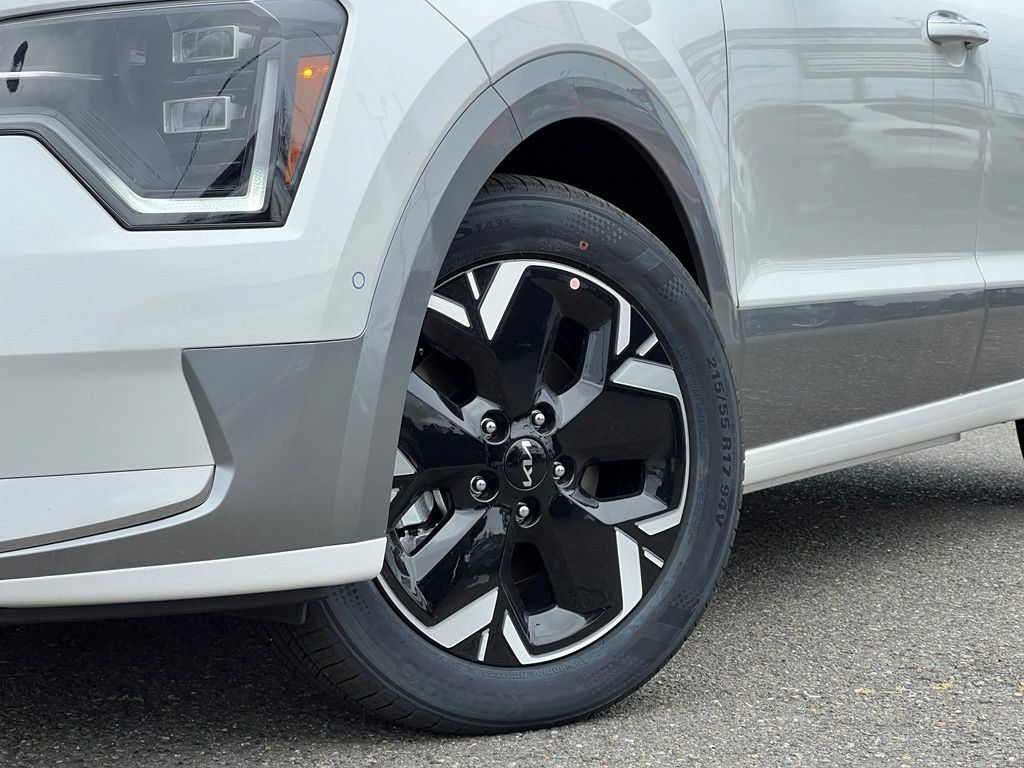 New 2026 Kia Niro Wave w/ Wave Preserve Package FWD image 2