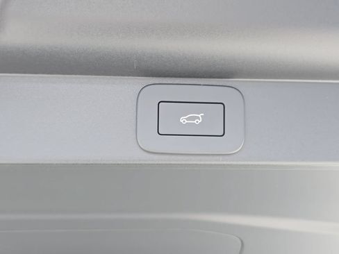 New 2026 Land Rover Range Rover SE AWD/4WD image 13