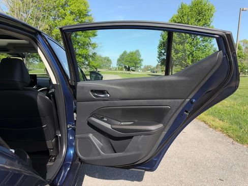 Used 2022 Nissan Altima 2.5 S FWD image 27