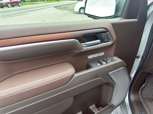 Used 2026 GMC Sierra 1500 Denali AWD/4WD image 7