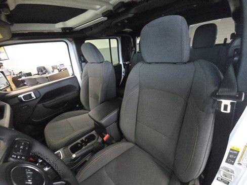 New 2026 Jeep Gladiator Willys image 25