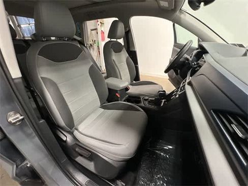 Certified 2023 Volkswagen Taos SE image 21