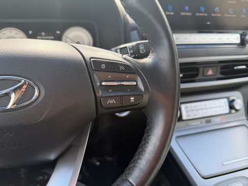 Used 2023 Hyundai Kona Limited w/ Cargo Package FWD image 16