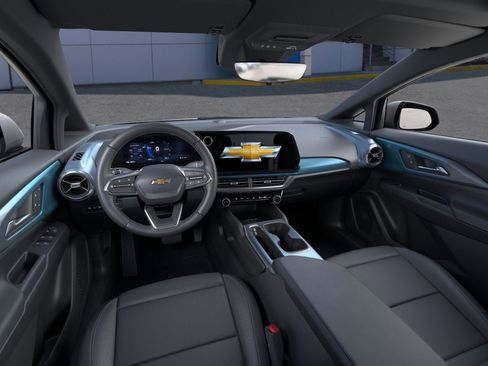 New 2026 Chevrolet Equinox EV LT FWD image 29