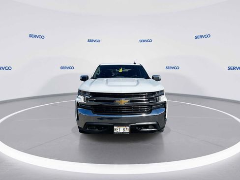 Used 2022 Chevrolet Silverado 1500 LT AWD/4WD image 3