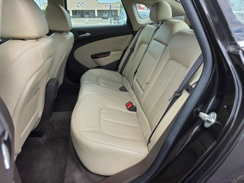 Used 2013 Buick Verano Leather FWD image 11