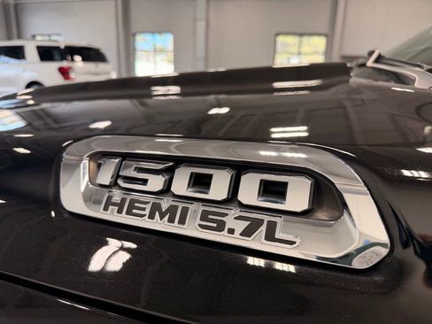 Used 2019 RAM 1500 Big Horn image 17