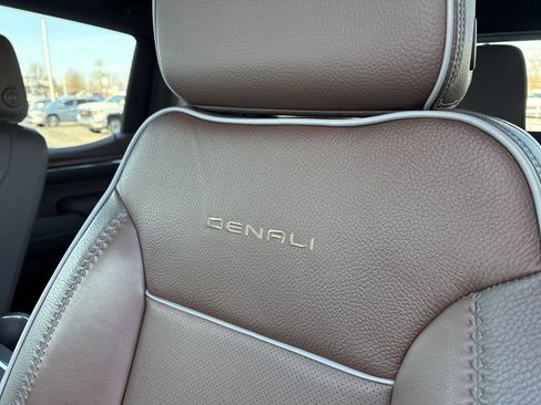 Certified 2024 GMC Sierra 1500 Denali image 20