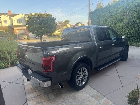 Used 2016 Ford F150 Lariat w/ Equipment Group 502A Luxury RWD image 6