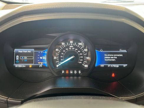 Used 2024 Ford Edge SEL AWD/4WD image 5