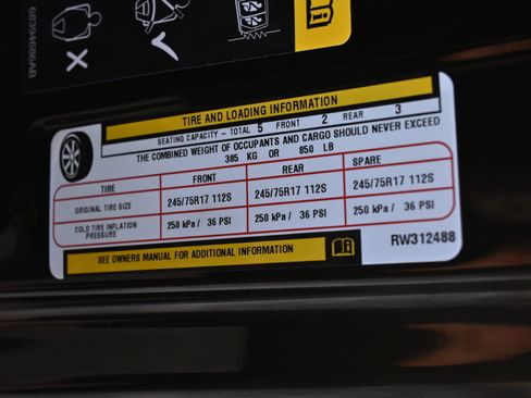 Used 2024 Jeep Wrangler Sport S image 36