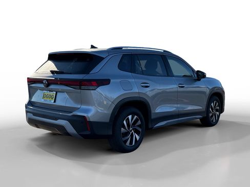 New 2026 Volkswagen Tiguan S image 5