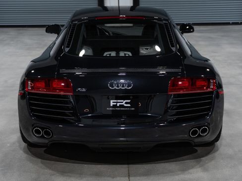 Used 2012 Audi R8 V8 image 5