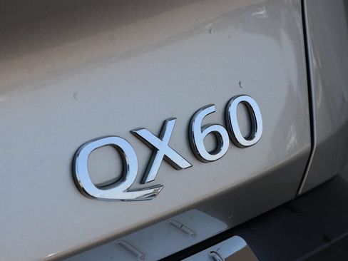 Certified 2023 INFINITI QX60 Luxe w/ Cargo Package AWD/4WD image 38