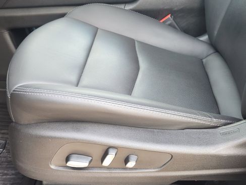 Used 2023 Cadillac XT5 Premium Luxury FWD image 29