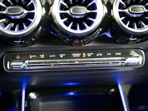 Certified 2023 Mercedes-Benz GLB 35 AMG 4MATIC image 24