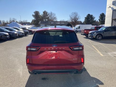 Used 2024 Ford Escape ST-Line w/ Tech Pack #1 AWD/4WD image 7