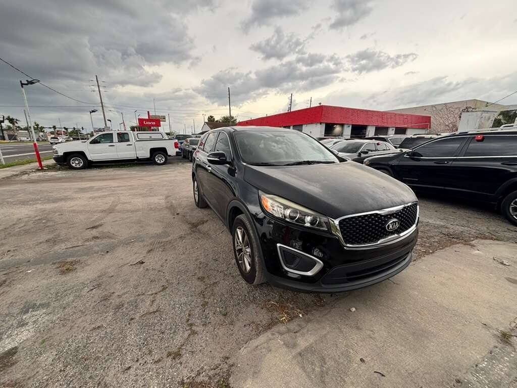 Used 2017 Kia Sorento L FWD image 7