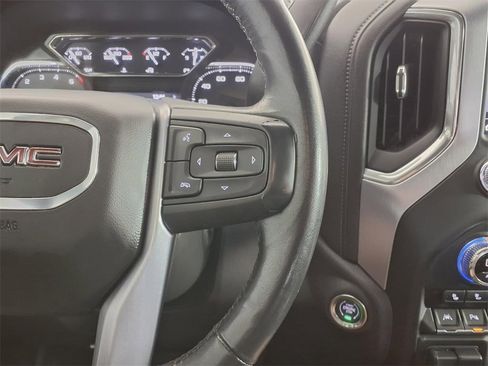 Used 2020 GMC Sierra 1500 SLT image 18
