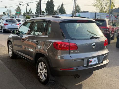 Used 2016 Volkswagen Tiguan S AWD/4WD image 5