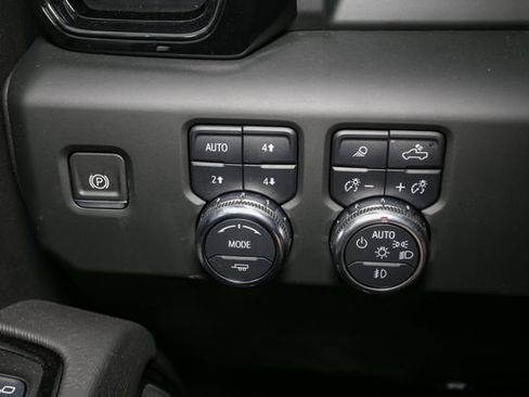 Used 2024 GMC Sierra 2500 AT4X w/ Snow Plow Prep/Camper Package AWD/4WD image 38