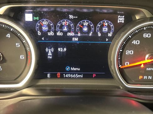 Used 2021 Chevrolet Silverado 1500 High Country w/ Technology Package AWD/4WD image 37