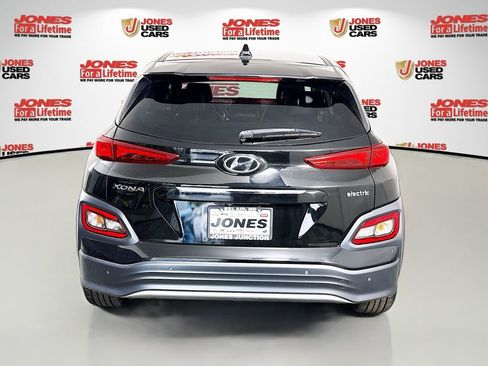 Certified 2021 Hyundai Kona Ultimate FWD image 18