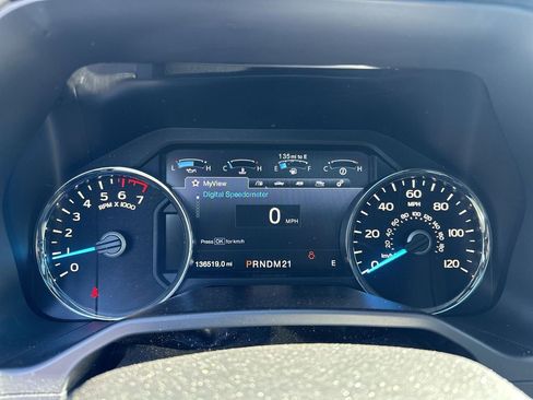 Used 2016 Ford F150 Lariat w/ Equipment Group 502A Luxury image 15