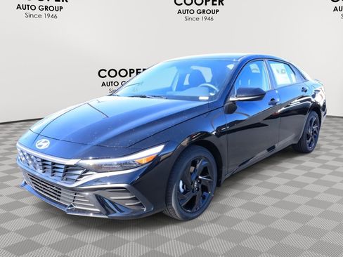 New 2026 Hyundai Elantra Sport image 3