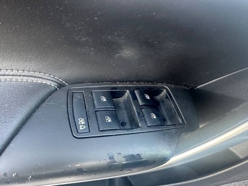 Used 2012 Buick Regal Premium FWD image 18