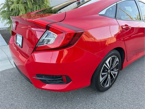 Used 2016 Honda Civic EX-T image 47