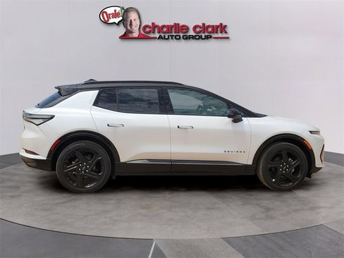 New 2025 Chevrolet Equinox EV RS w/ Convenience Package II image 6