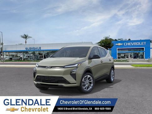 New 2027 Chevrolet Bolt LT w/ Comfort Package FWD image 8