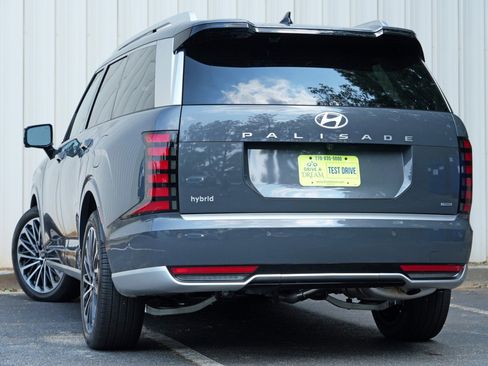 Used 2026 Hyundai Palisade Calligraphy AWD/4WD image 6