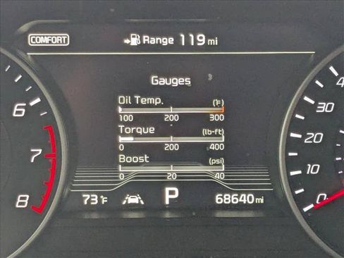 Used 2018 Kia Stinger GT1 RWD image 11