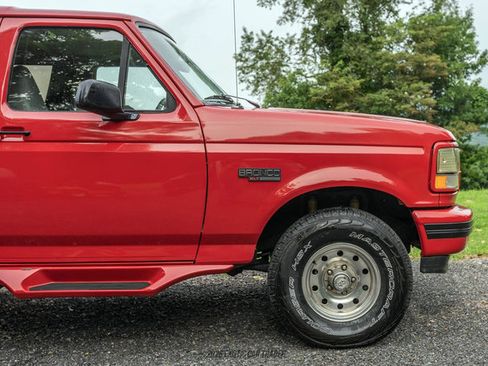 Used 1995 Ford Bronco XLT AWD/4WD image 11