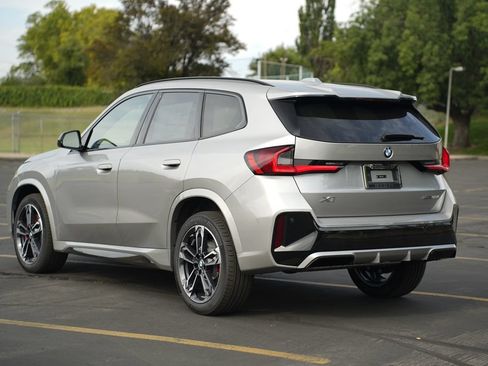 New 2026 BMW X1 xDrive28i w/ Technology Package AWD/4WD image 3