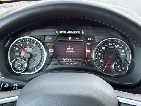 Used 2023 RAM 1500 Big Horn AWD/4WD image 12