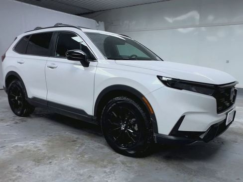 Used 2025 Honda CR-V Sport image 2