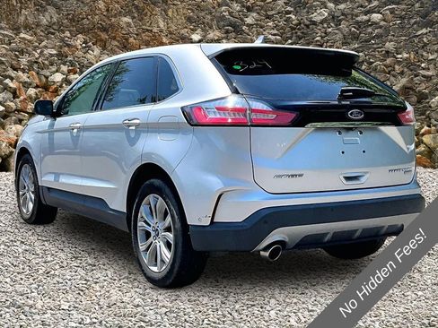 Used 2019 Ford Edge Titanium w/ Equipment Group 301A FWD image 11