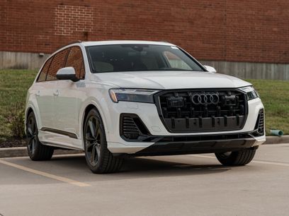 New 2025 Audi Q7 3.0T Premium Plus