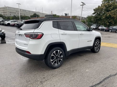 Used 2024 Jeep Compass Limited AWD/4WD image 8